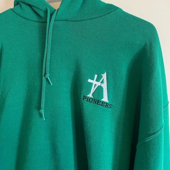 Alleman Catholic High School Pioneers Green Sweatshirt- Size XL - Picture 3 of 6